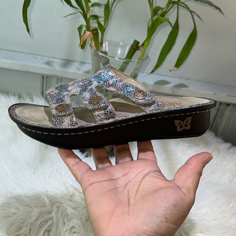 Alegria Dinah Leather Slip-On Sandals